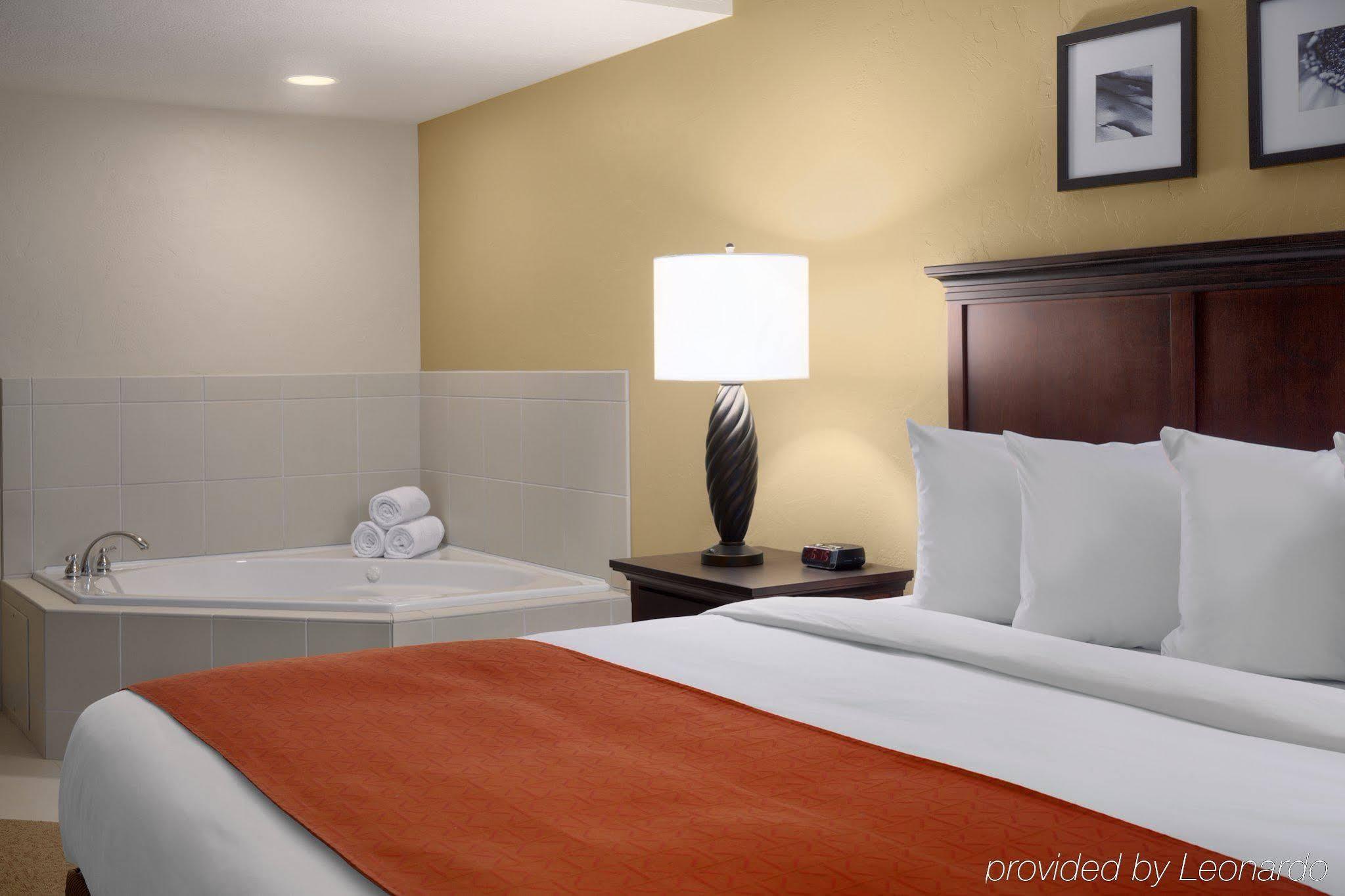 Comfort Inn & Suites Dover Экстерьер фото